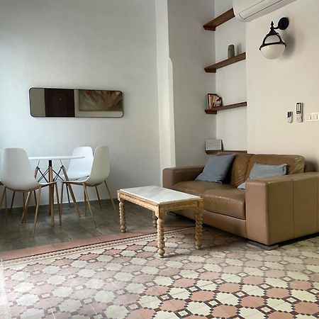 Appartamento Alojamiento Ricar Valenza Esterno foto